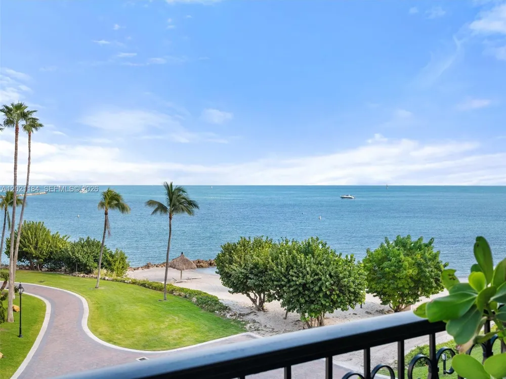 7431 Fisher Island Dr #7431 Miami Beach, FL 33109