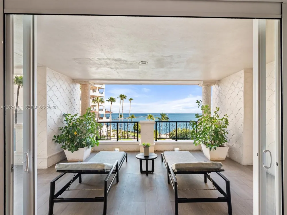 7431 Fisher Island Dr #7431 Miami Beach, FL 33109