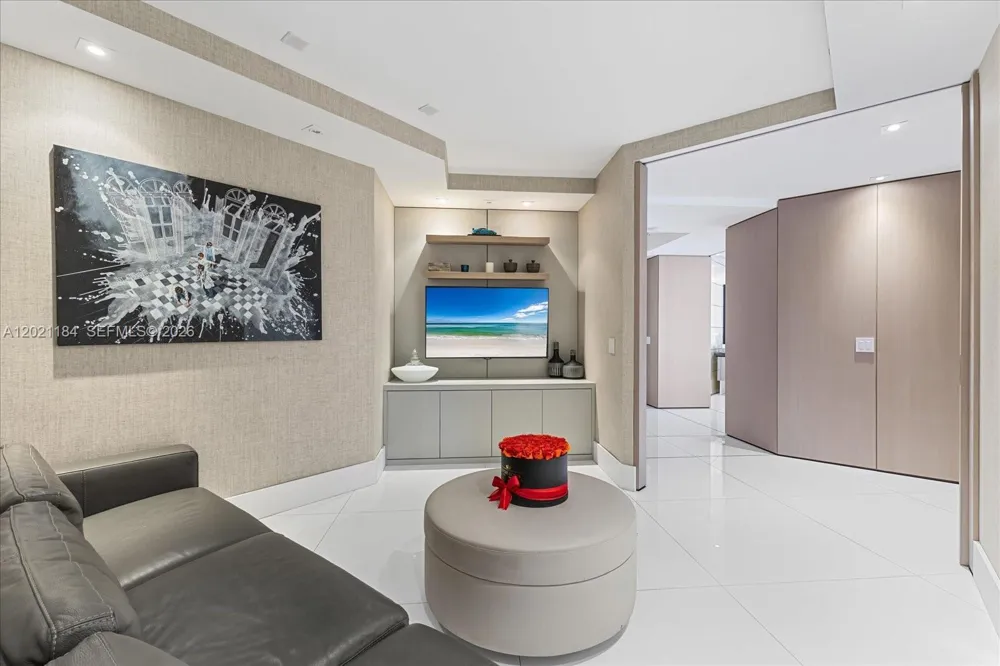 7431 Fisher Island Dr #7431 Miami Beach, FL 33109