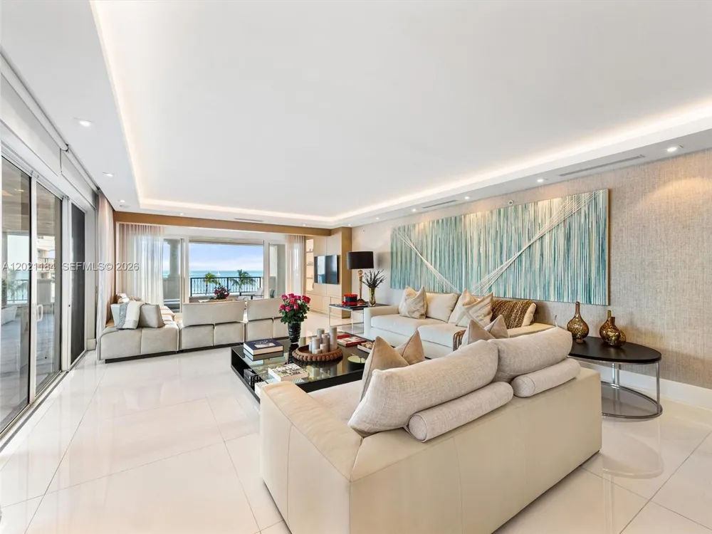 7431 Fisher Island Dr #7431 Miami Beach, FL 33109