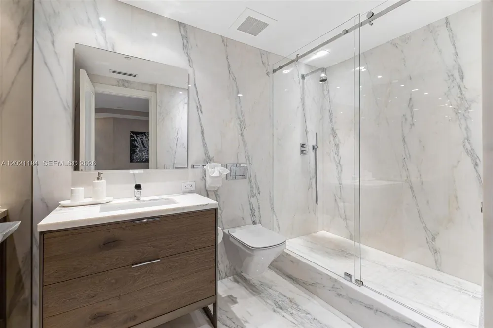 7431 Fisher Island Dr #7431 Miami Beach, FL 33109