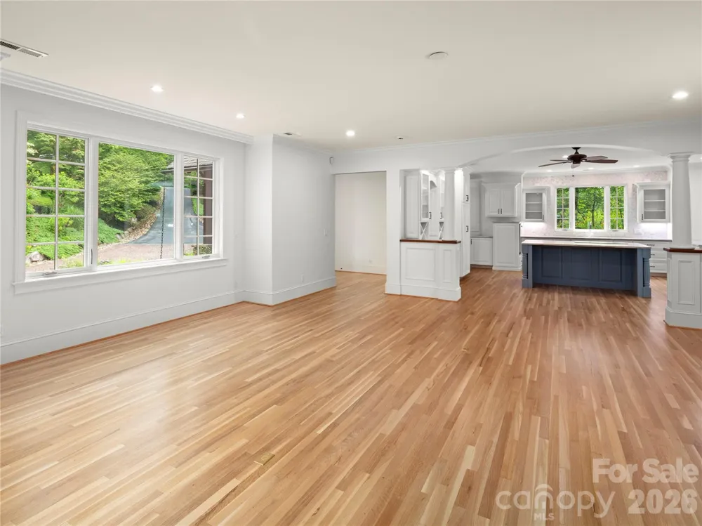 672 Walnut Valley Parkway Arden, NC 28704