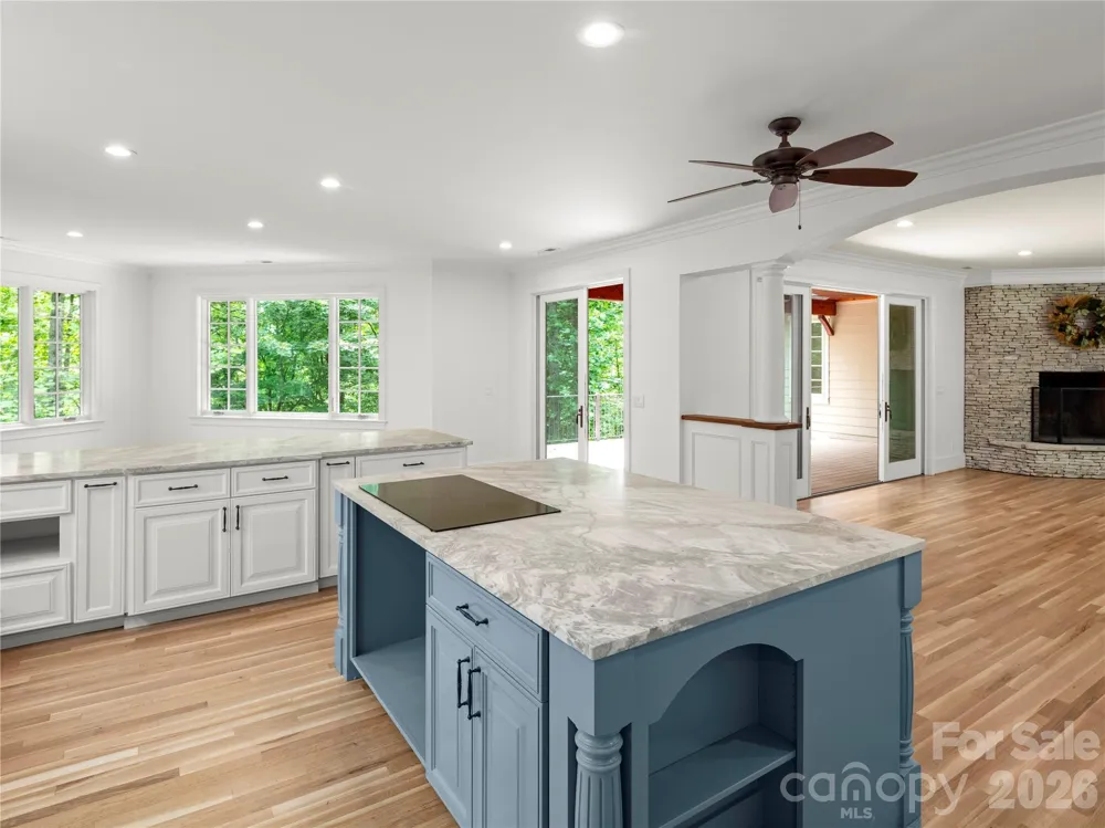 672 Walnut Valley Parkway Arden, NC 28704