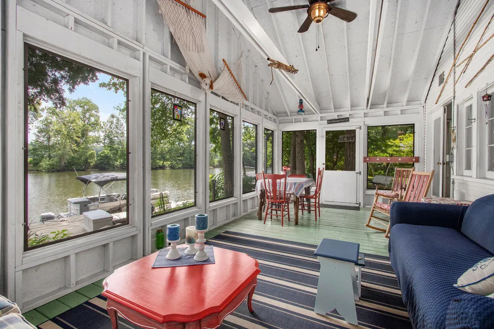 14931 Bachelor Island Buchanan, MI 49107