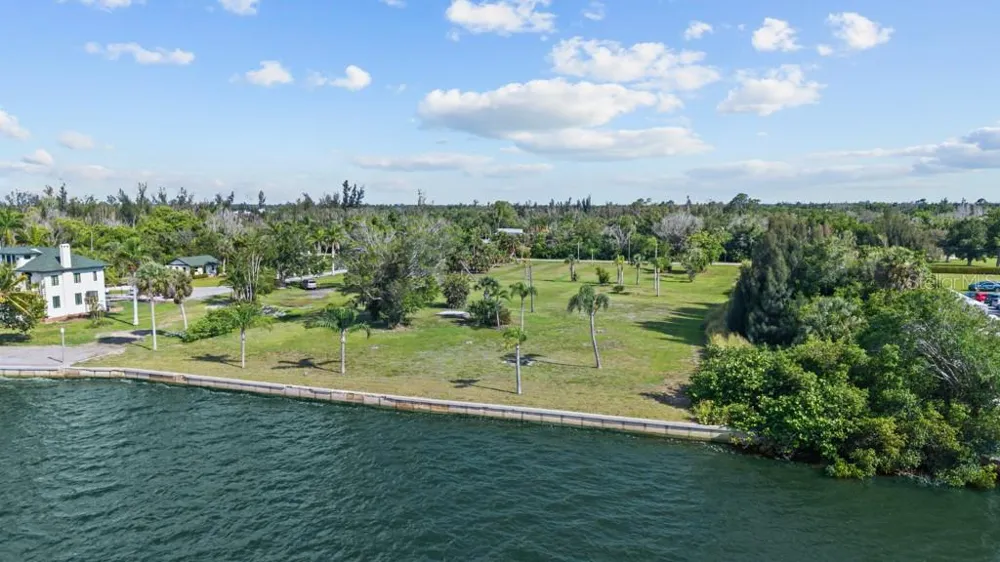 26014 SHORE DRIVE Punta Gorda, FL 33950