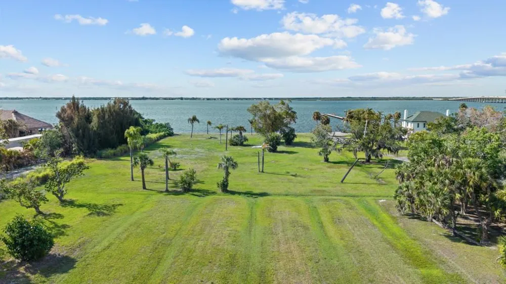 26014 SHORE DRIVE Punta Gorda, FL 33950