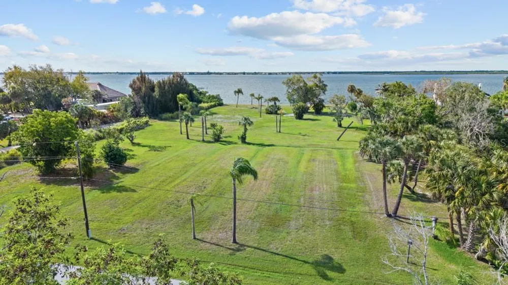 26014 SHORE DRIVE Punta Gorda, FL 33950