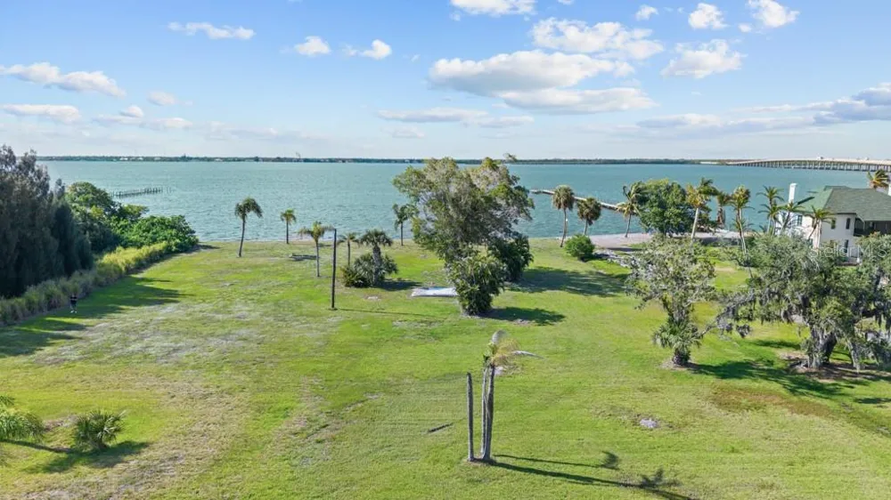26014 SHORE DRIVE Punta Gorda, FL 33950
