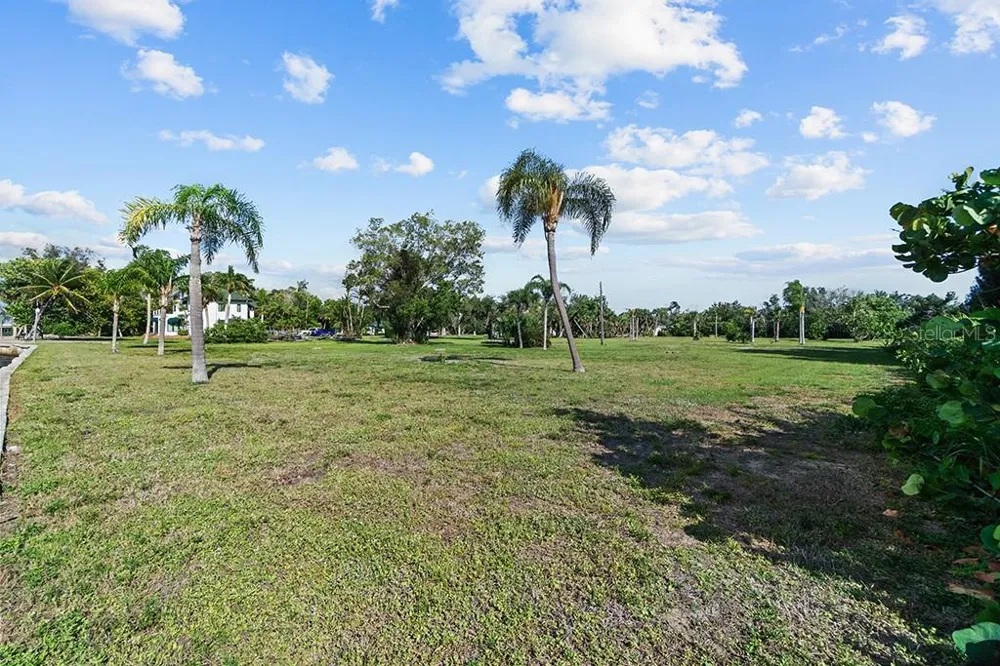 26014 SHORE DRIVE Punta Gorda, FL 33950