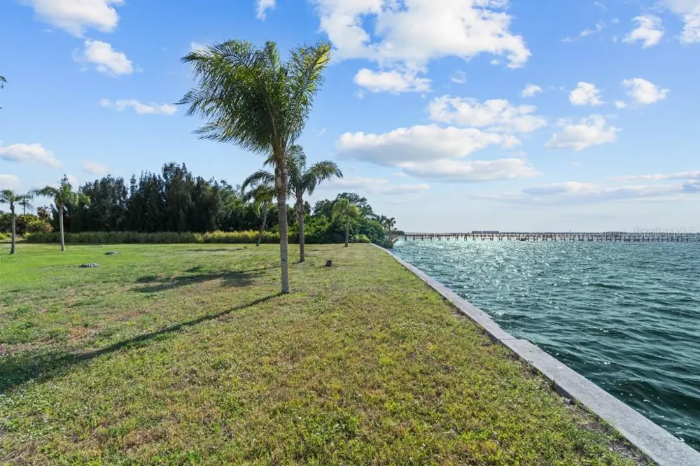 26014 SHORE DRIVE Punta Gorda, FL 33950