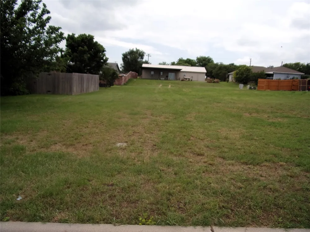 111 Burkett Drive San Saba, TX 76877