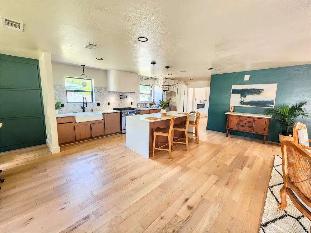 2908 Washington Street Commerce, TX 75428