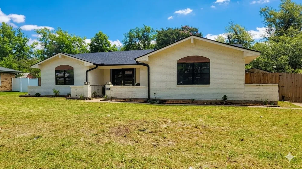 2908 Washington Street Commerce, TX 75428