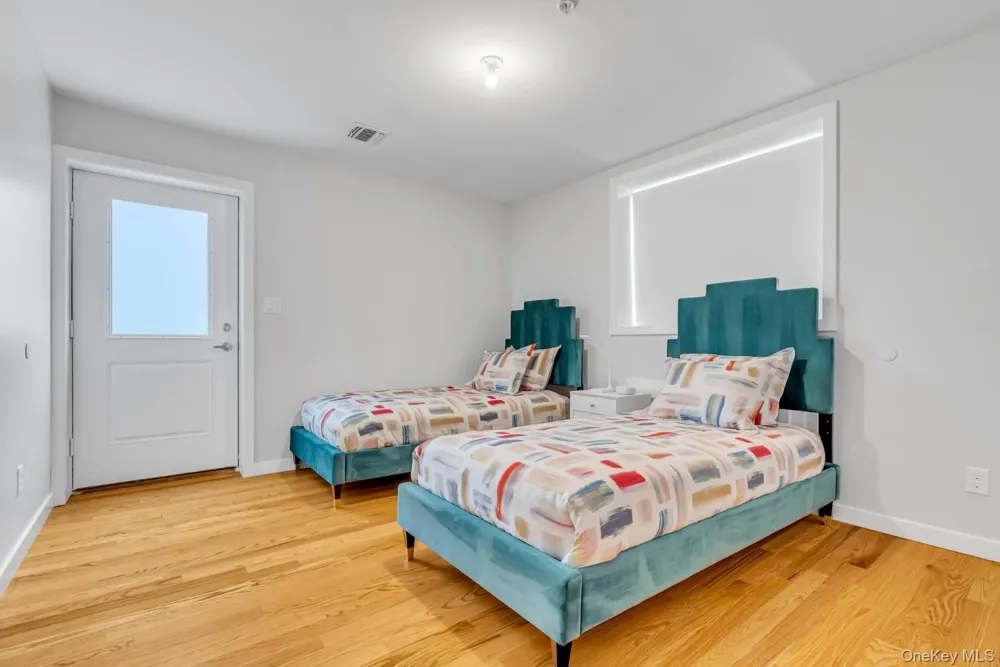 182 Blauvelt Road Monsey, NY 10952