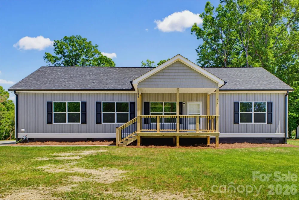 109 Sarah Avenue Newton, NC 28658