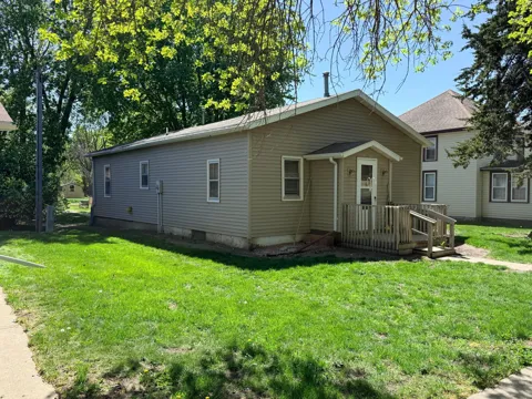520 6th Street