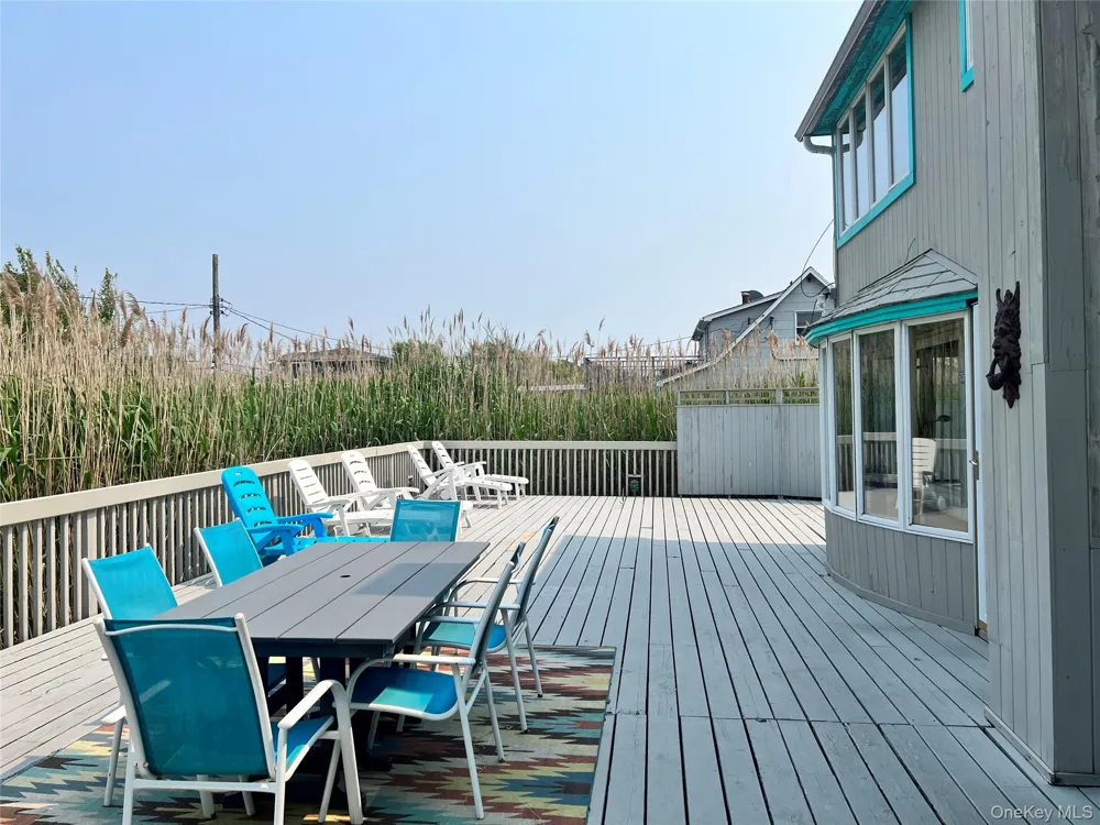 6 Atlantic Avenue Seaview, NY 11770