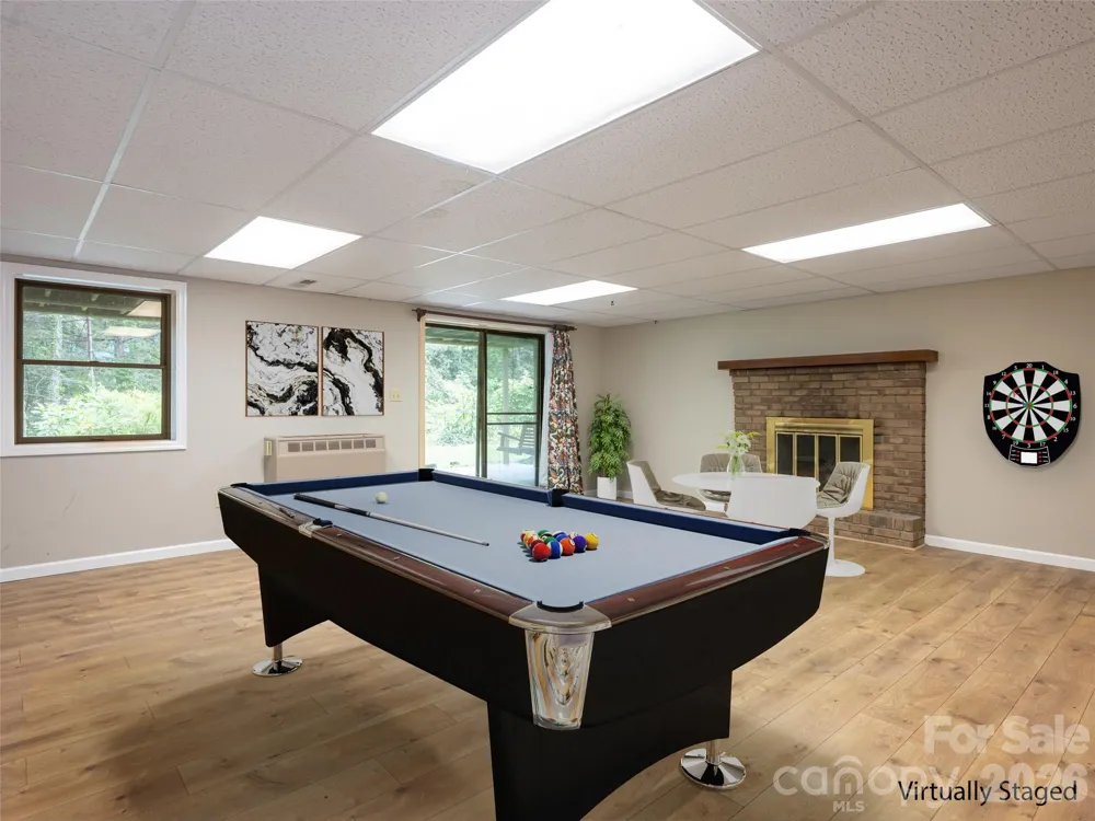 40 Applecross Road Weaverville, NC 28787