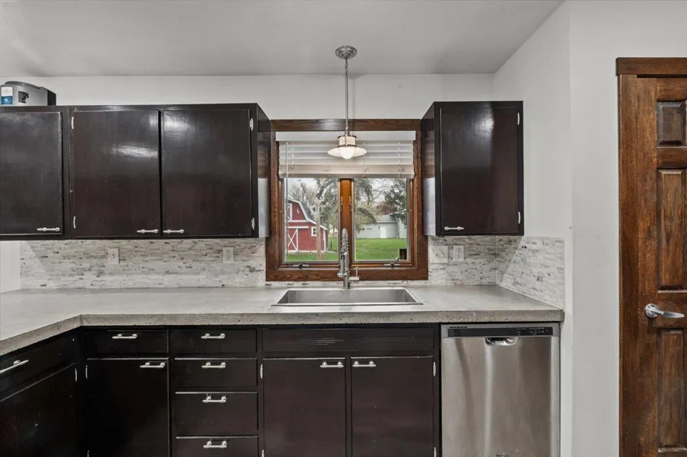 248 Wegener Drive Breckenridge, MN 56520
