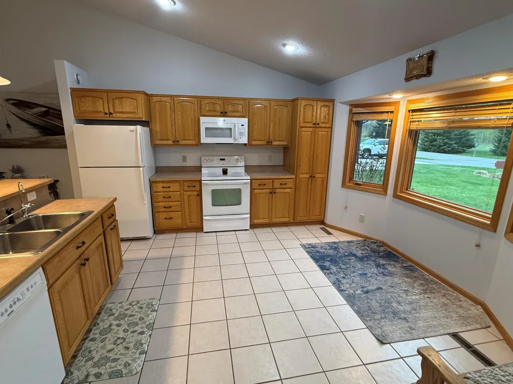 20170 SUGARBROOKE LN Cohasset, MN 55721