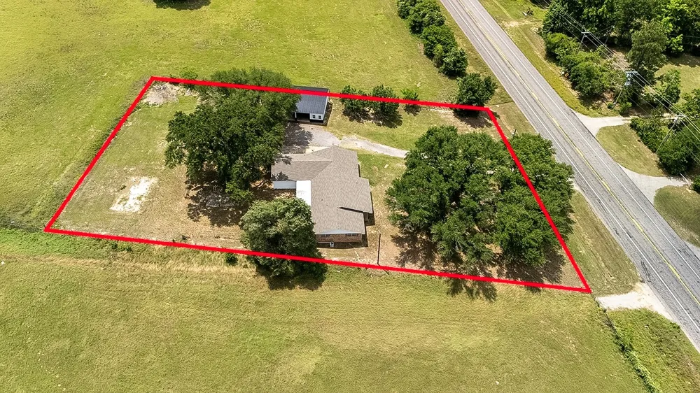 8677 State Highway 19 S Athens, TX 75751