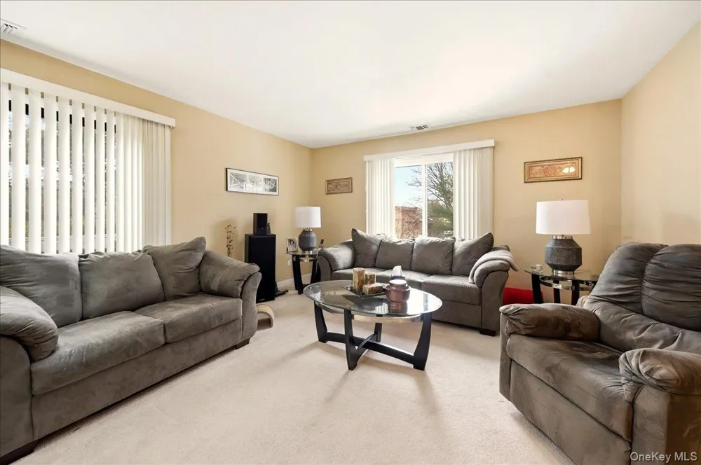 9 Country Place Mohegan Lake, NY 10547