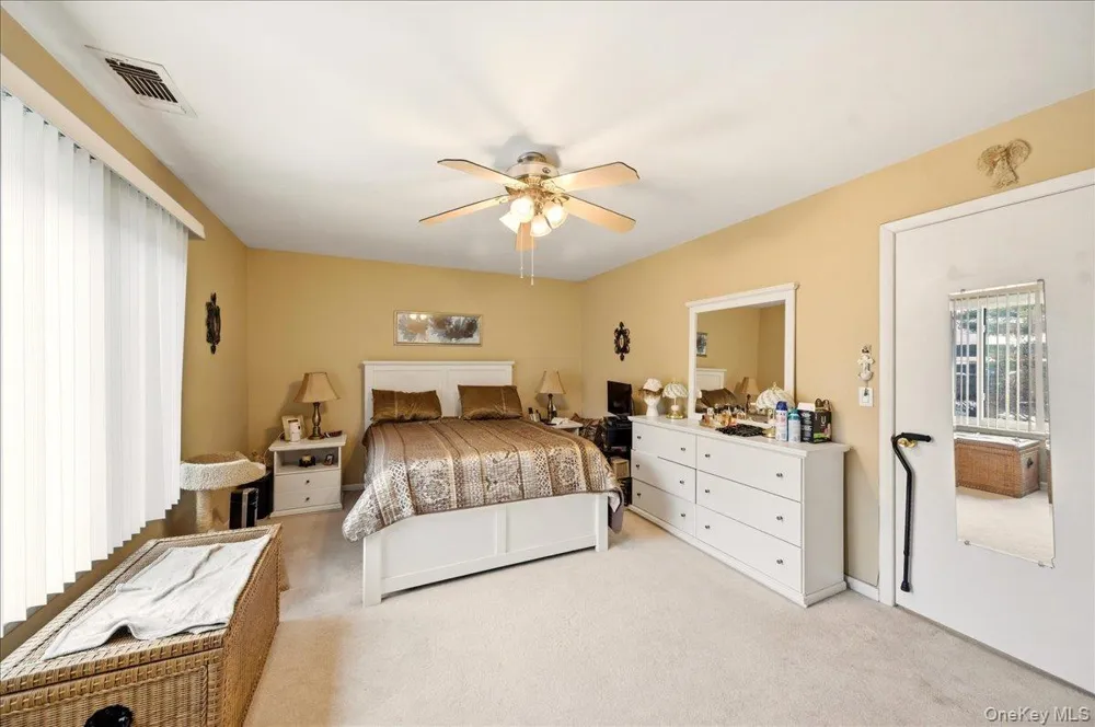 9 Country Place Mohegan Lake, NY 10547