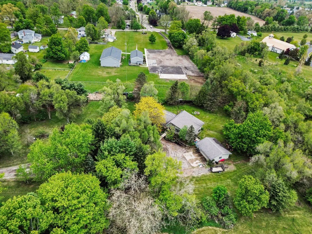 165 East Avenue Grass Lake, MI 49240