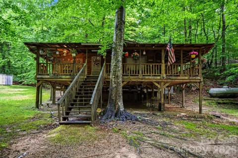 260 Cherrywood Lane