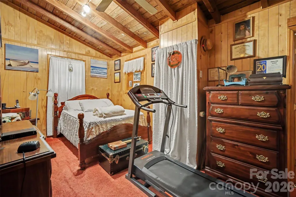 260 Cherrywood Lane Sharon, SC 29742