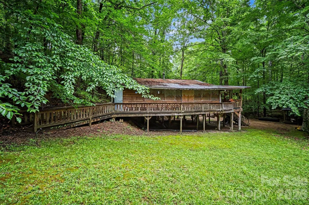 260 Cherrywood Lane Sharon, SC 29742