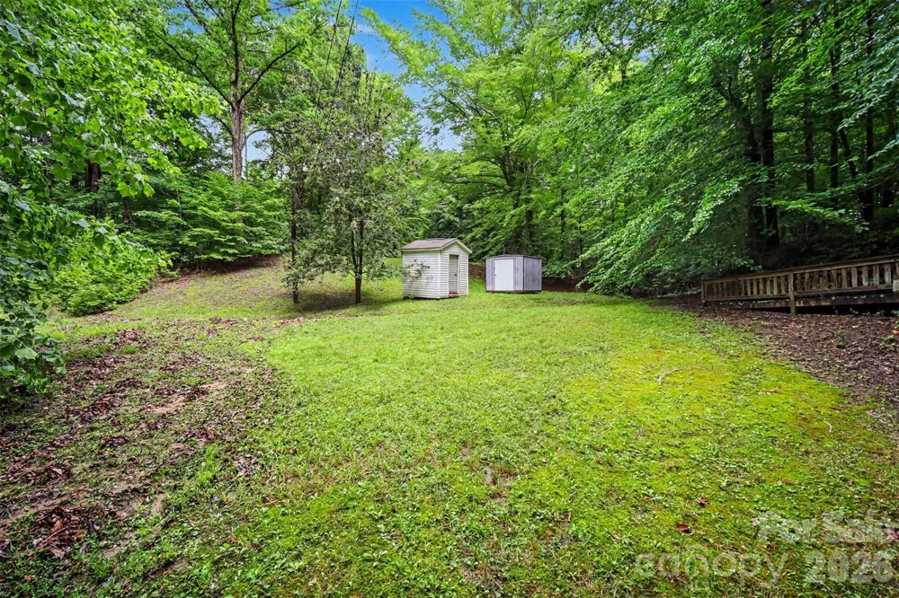 260 Cherrywood Lane Sharon, SC 29742