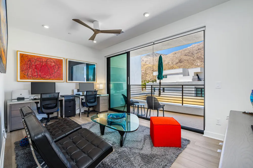 890 Cameron Center Drive Palm Springs, CA 92264