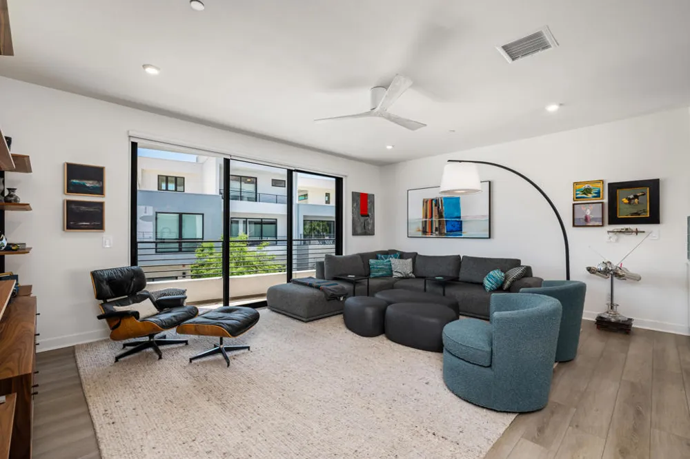 890 Cameron Center Drive Palm Springs, CA 92264