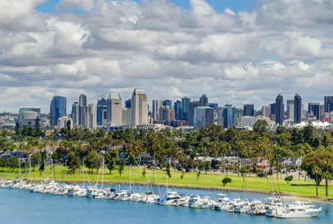 1810 Avenida Del Mundo #1106