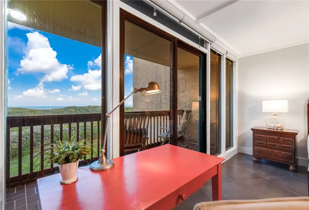 6745 Seacomber Drive #101 Port Aransas, TX 78373