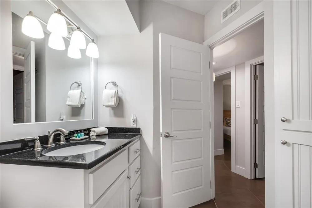 6745 Seacomber Drive #101 Port Aransas, TX 78373