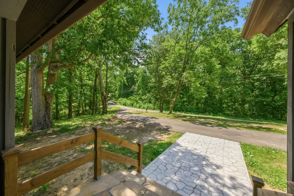 4110 Corinth Rd Lexington, TN 38351