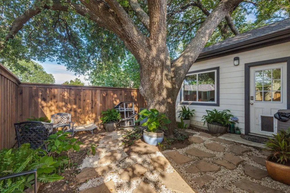 209 Oak Hill Drive Trophy Club, TX 76262