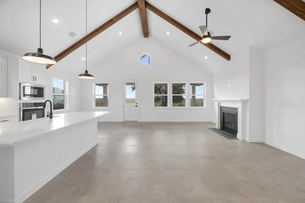 514 Cane Crossing Lake Drive Sealy, TX 77474