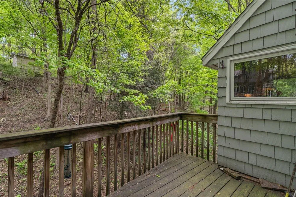604 Pine Lane Sawyer, MI 49125