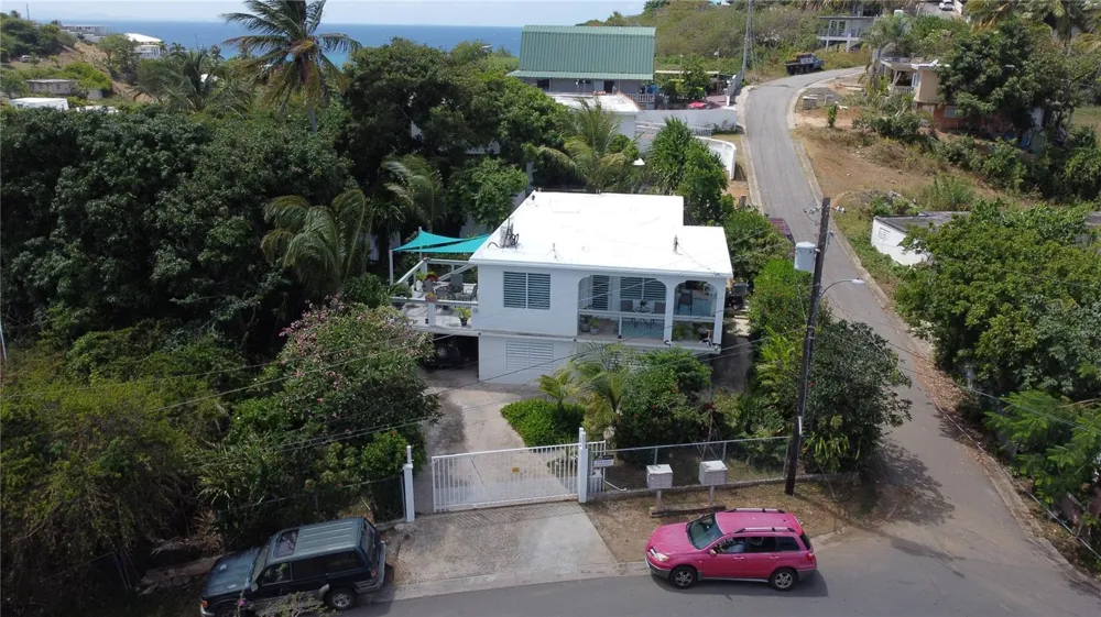 645 CASA RINCON Vieques, PR 00765