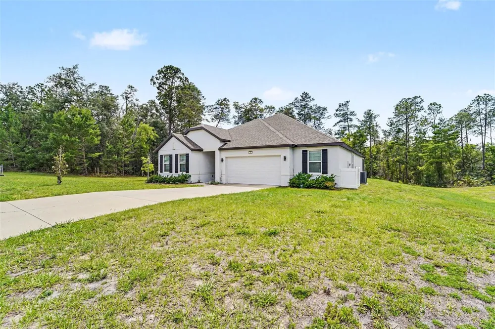 15 LONE PINE STREET Homosassa, FL 34446