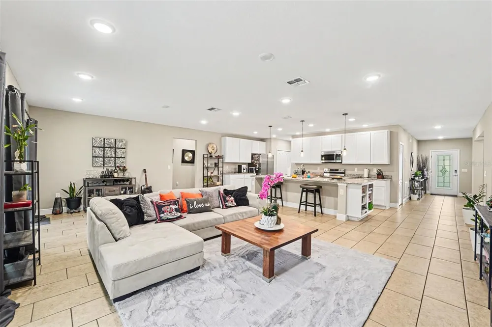 15 LONE PINE STREET Homosassa, FL 34446