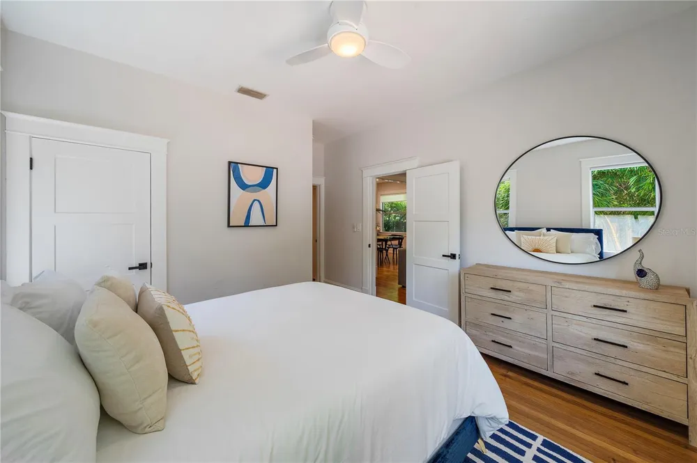 320 OHIO PLACE Sarasota, FL 34236