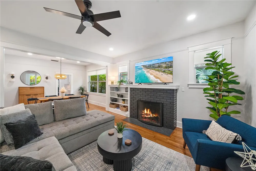 320 OHIO PLACE Sarasota, FL 34236