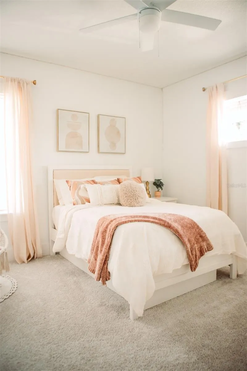 320 OHIO PLACE Sarasota, FL 34236