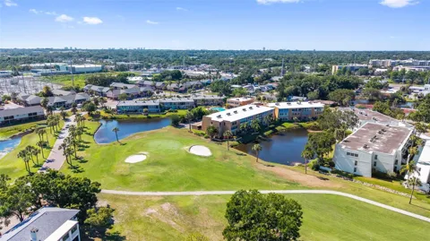 225 COUNTRY CLUB DRIVE #B221