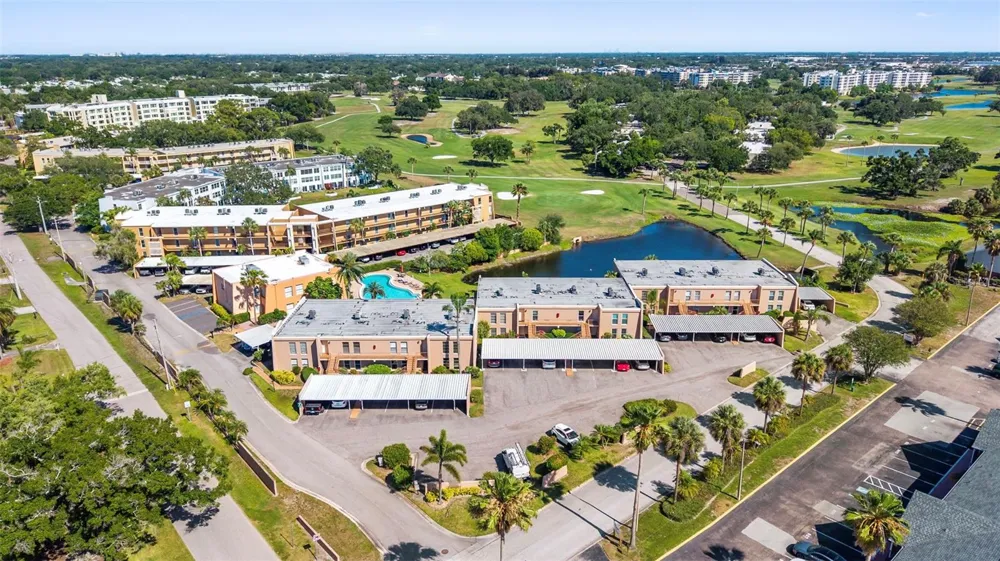 225 COUNTRY CLUB DRIVE #B221 Largo, FL 33771