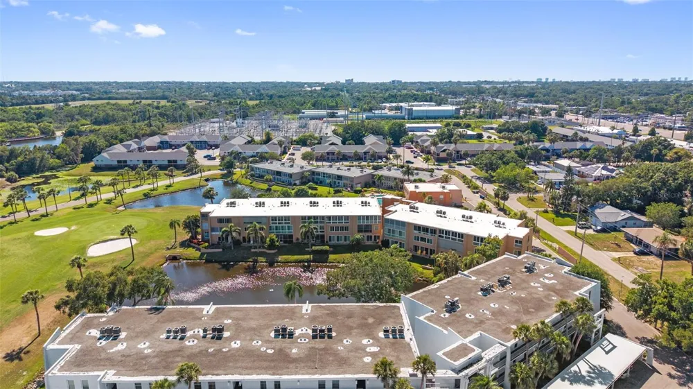 225 COUNTRY CLUB DRIVE #B221 Largo, FL 33771